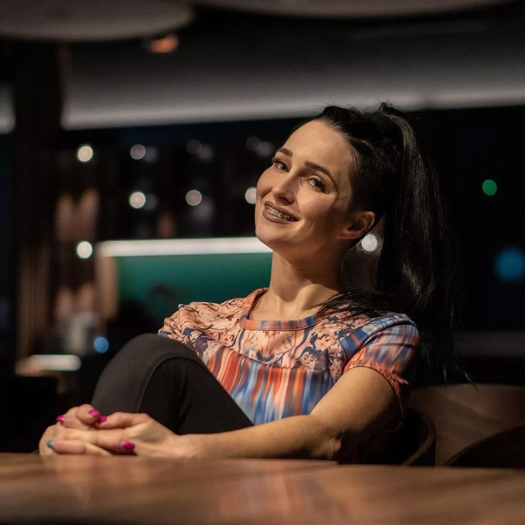 Emila Sanecka - Daj To Głośniej